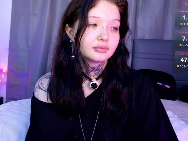 Leinbone live cam on BongaCams