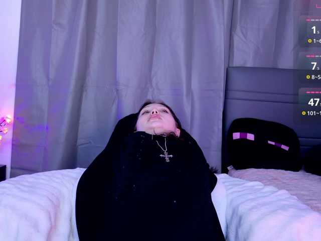Leinbone live cam on BongaCams