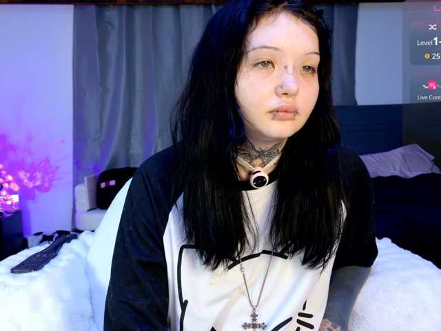 Leinbone live cam on BongaCams
