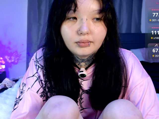 Leinbone live cam on BongaCams