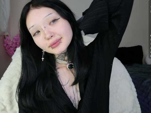 Leinbone live cam on BongaCams