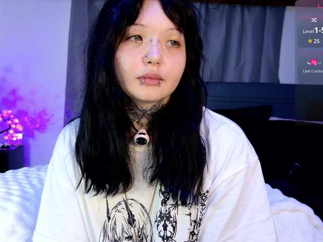 Leinbone — live female cam