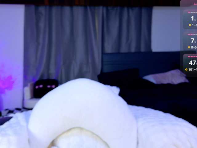 Leinbone live cam on BongaCams