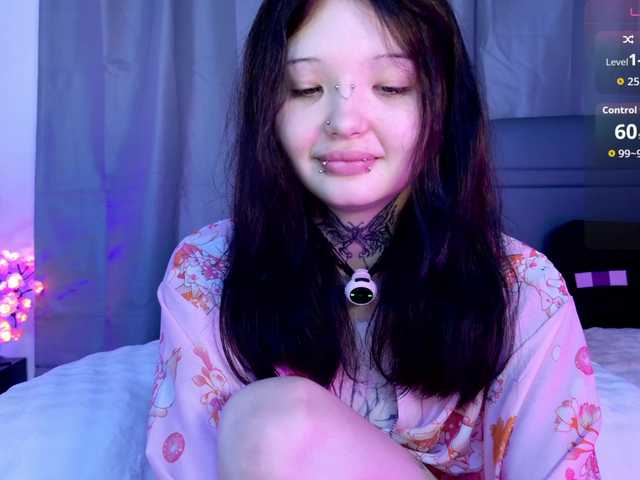 Leinbone live cam on BongaCams