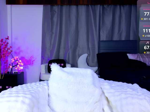 Leinbone live cam on BongaCams