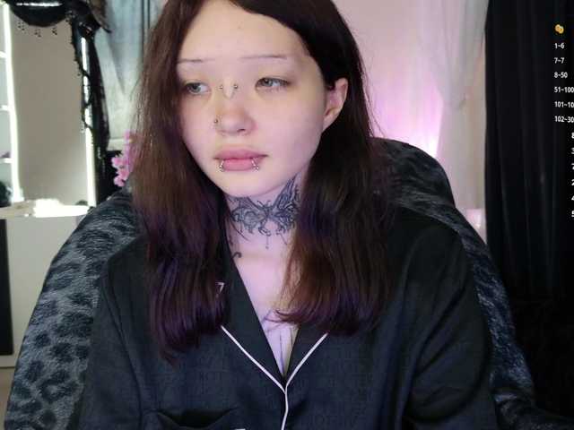 Leinbone live cam on BongaCams