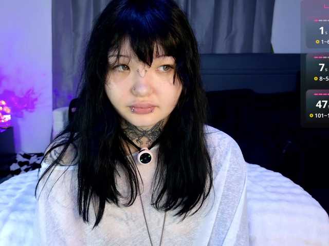 Leinbone live cam on BongaCams