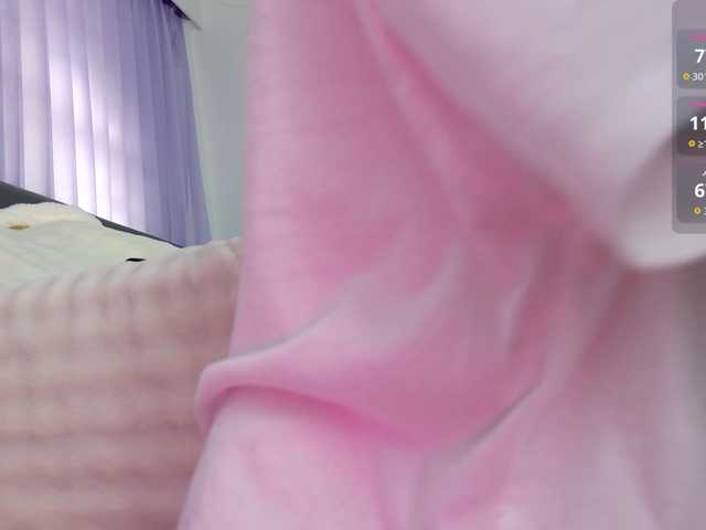 Leinbone live cam on BongaCams