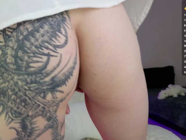Leinbone live cam on BongaCams