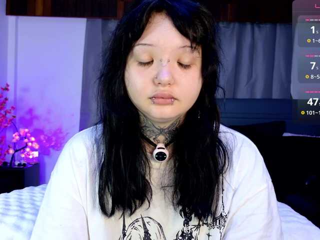Leinbone — live female cam