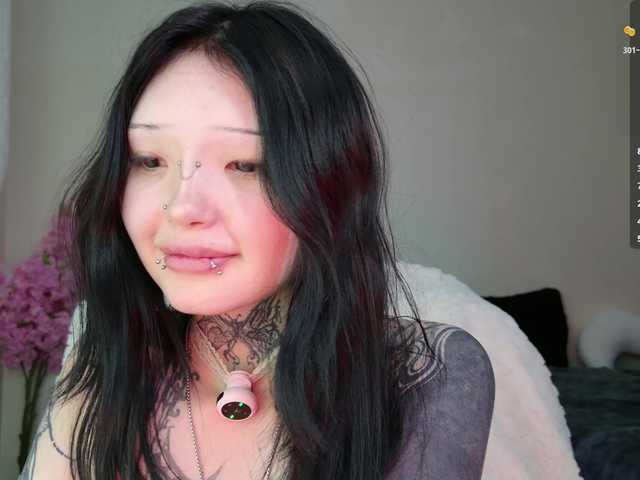 Leinbone live cam on BongaCams