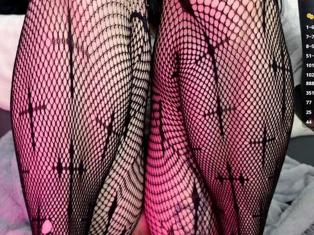 Leinbone live cam on BongaCams