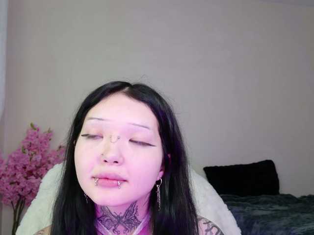 Leinbone live cam on BongaCams