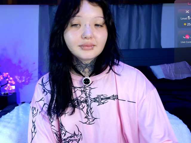 Leinbone, live now on BongaCams