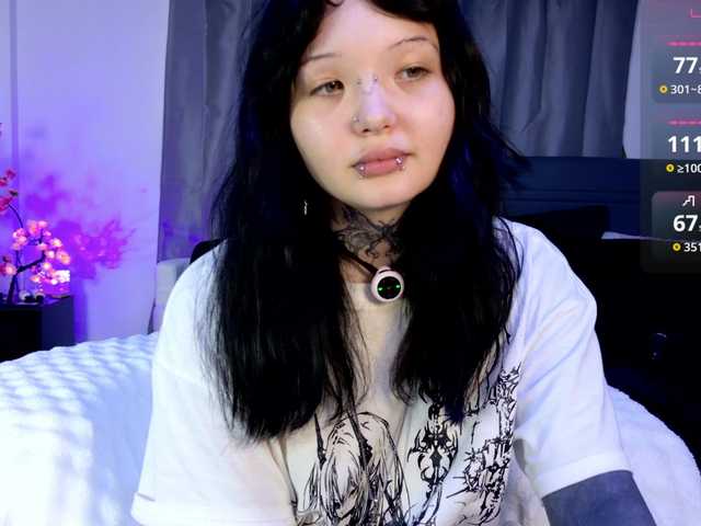 Leinbone — live female cam