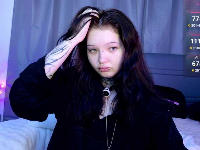 Leinbone live cam on BongaCams