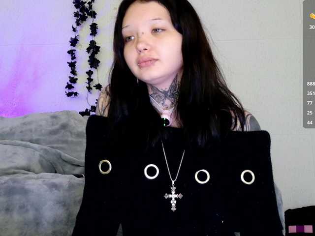 Leinbone live cam on BongaCams