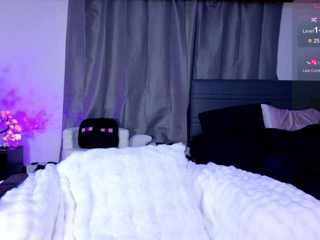 Leinbone live cam on BongaCams