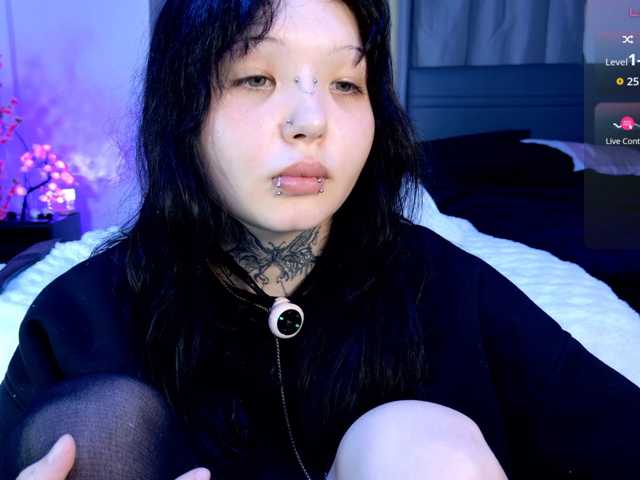 Leinbone live cam on BongaCams
