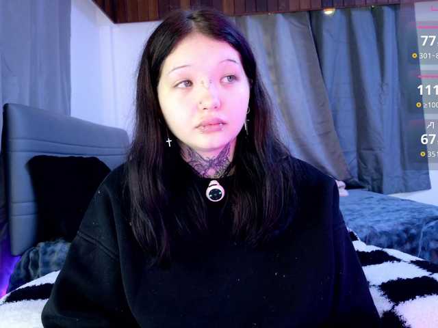 Leinbone live cam on BongaCams