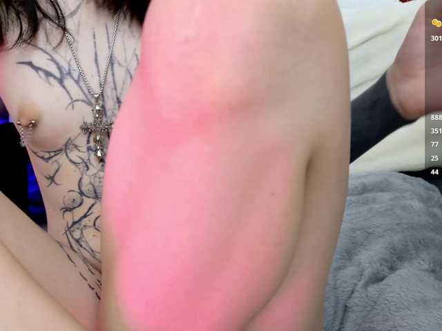 Leinbone live cam on BongaCams