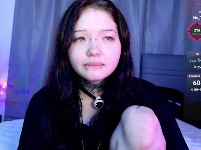 Leinbone live cam on BongaCams