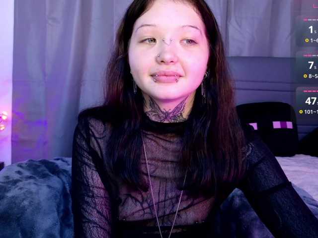 Leinbone live cam on BongaCams