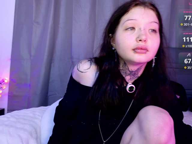 Leinbone live cam on BongaCams