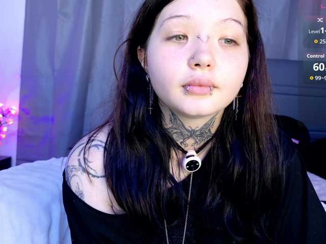Leinbone live cam on BongaCams
