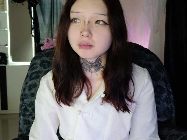 Leinbone live cam on BongaCams