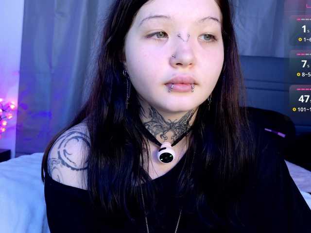 Leinbone live cam on BongaCams