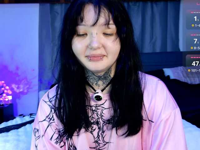 Leinbone live cam on BongaCams