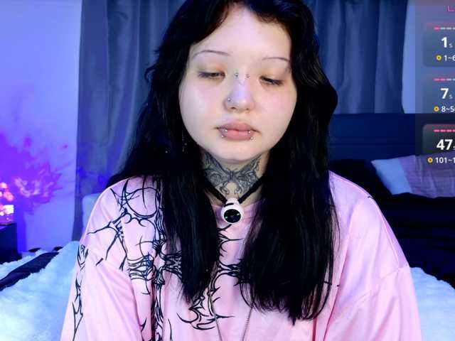 Leinbone, en vivo ahora en BongaCams
