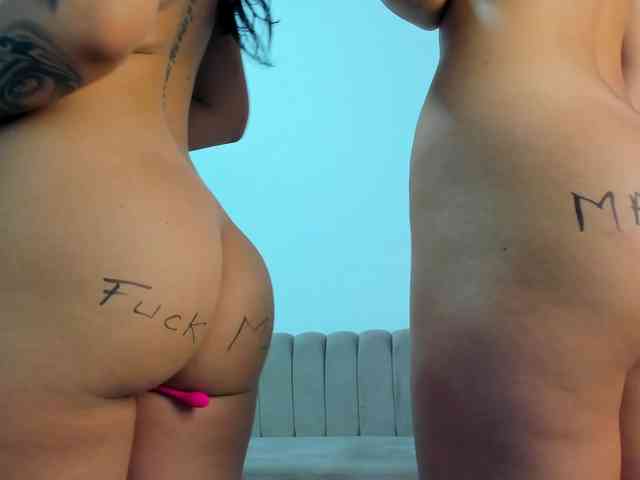 Modèle: lovemexoxo