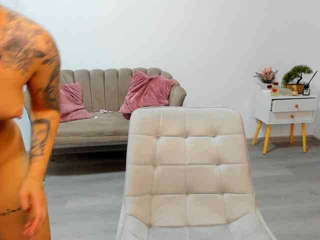 Model: lovemexoxo