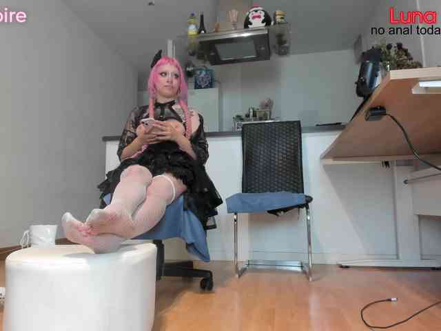 Model: LunaRossa