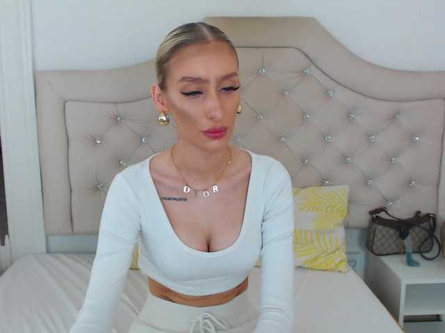 NatalieFlirt Live Cam on BongaCams