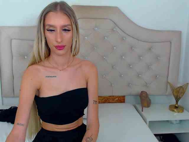 Model: NatalieFlirt