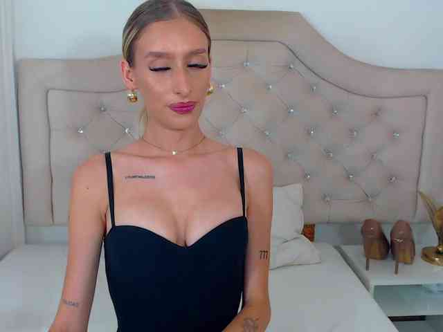 Model: NatalieFlirt