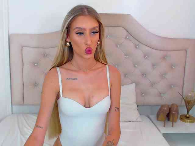 Model: NatalieFlirt