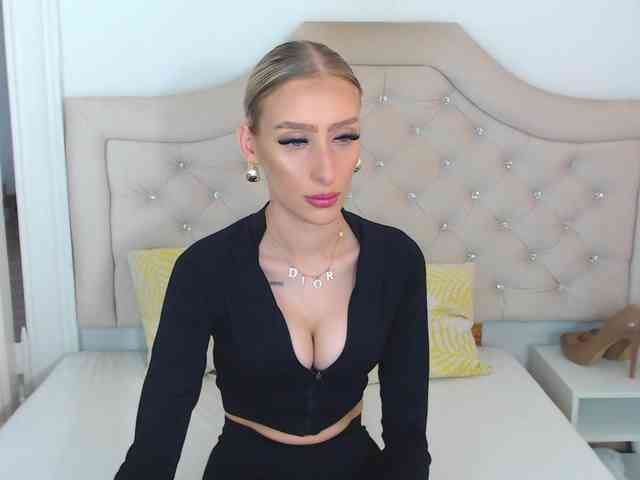 NatalieFlirt