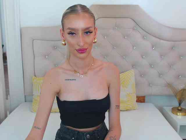 Model: NatalieFlirt