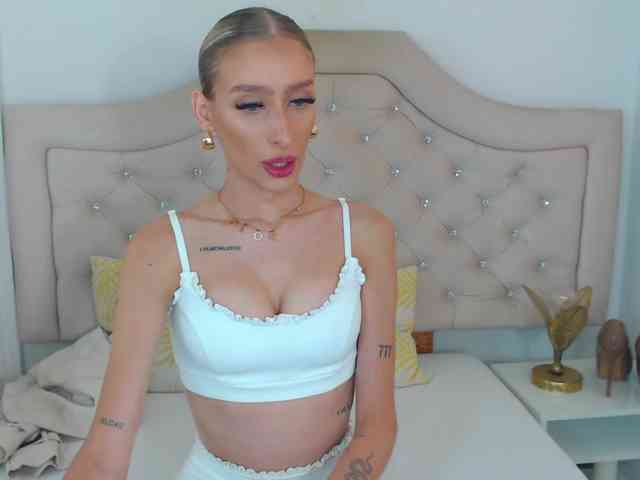 Model: NatalieFlirt