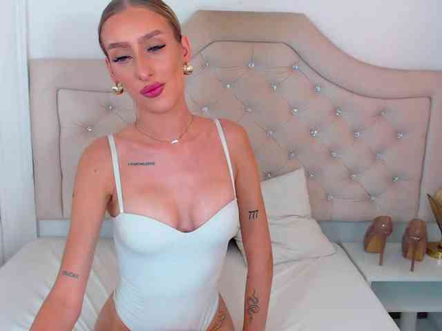 Model: NatalieFlirt