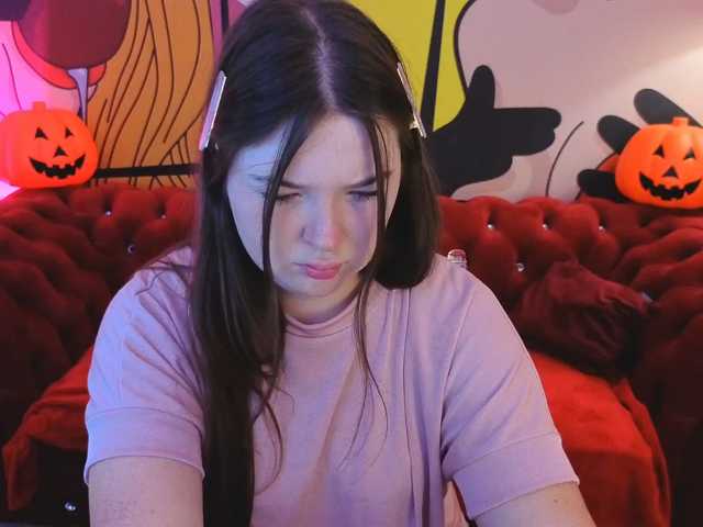 Starrydoll live cam