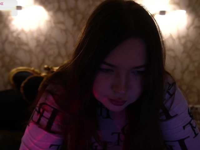 StarryDoll live webcam show