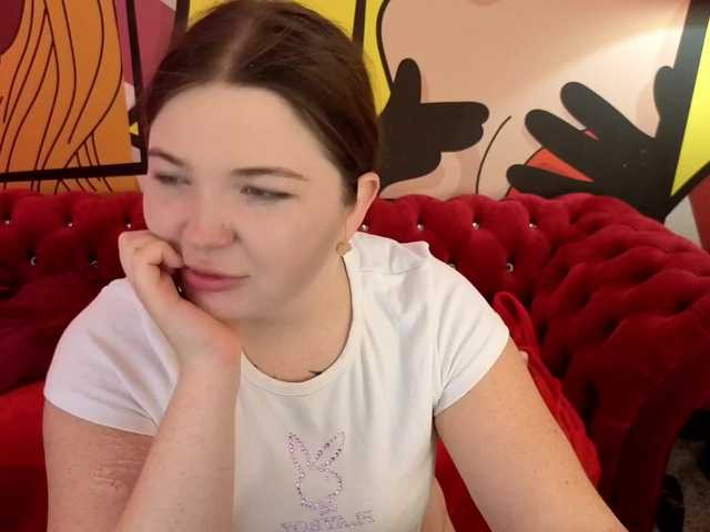 StarryDoll live cam preview