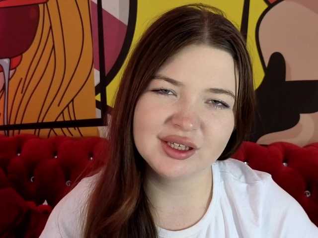 StarryDoll live cam preview