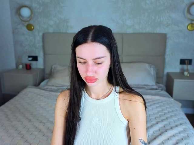 SnowWhiteee