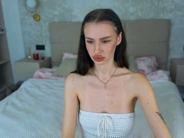 SnowWhiteee